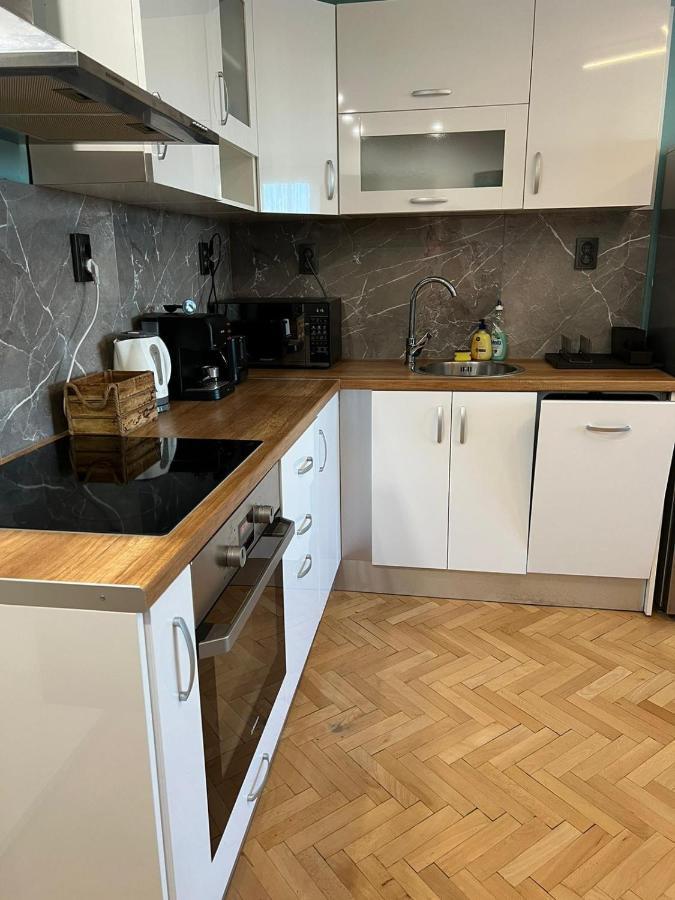 Al Malina 3Bdr Family Apt With Parking Space Near Airport And Iec София Экстерьер фото