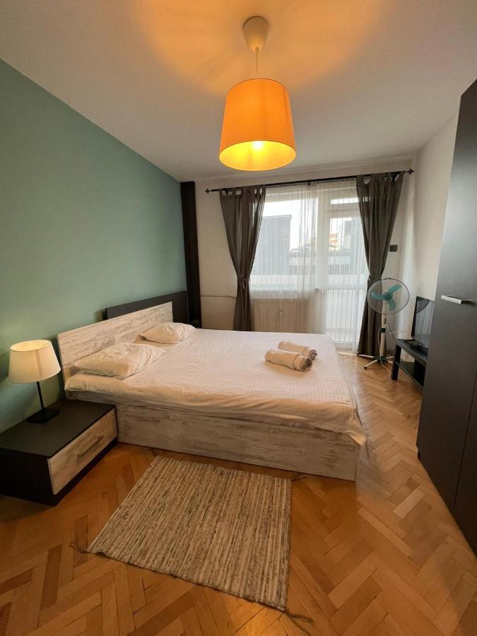 Al Malina 3Bdr Family Apt With Parking Space Near Airport And Iec София Экстерьер фото